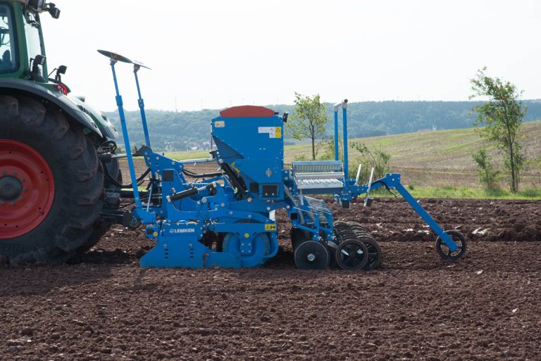 LEMKEN Saphir Gabonavetőgép