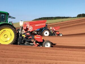 ms 2000 lifted hilly field